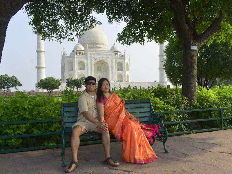 Taj Mahal Sunrise Tour from Delhi by Car