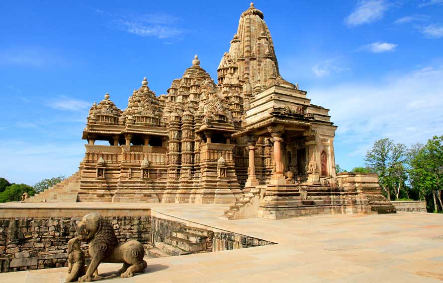 Golden Triangle Orchha Khajuraho tour featuring Delhi, Agra, Jaipur, temples, forts, and cultural heritage experiences together.