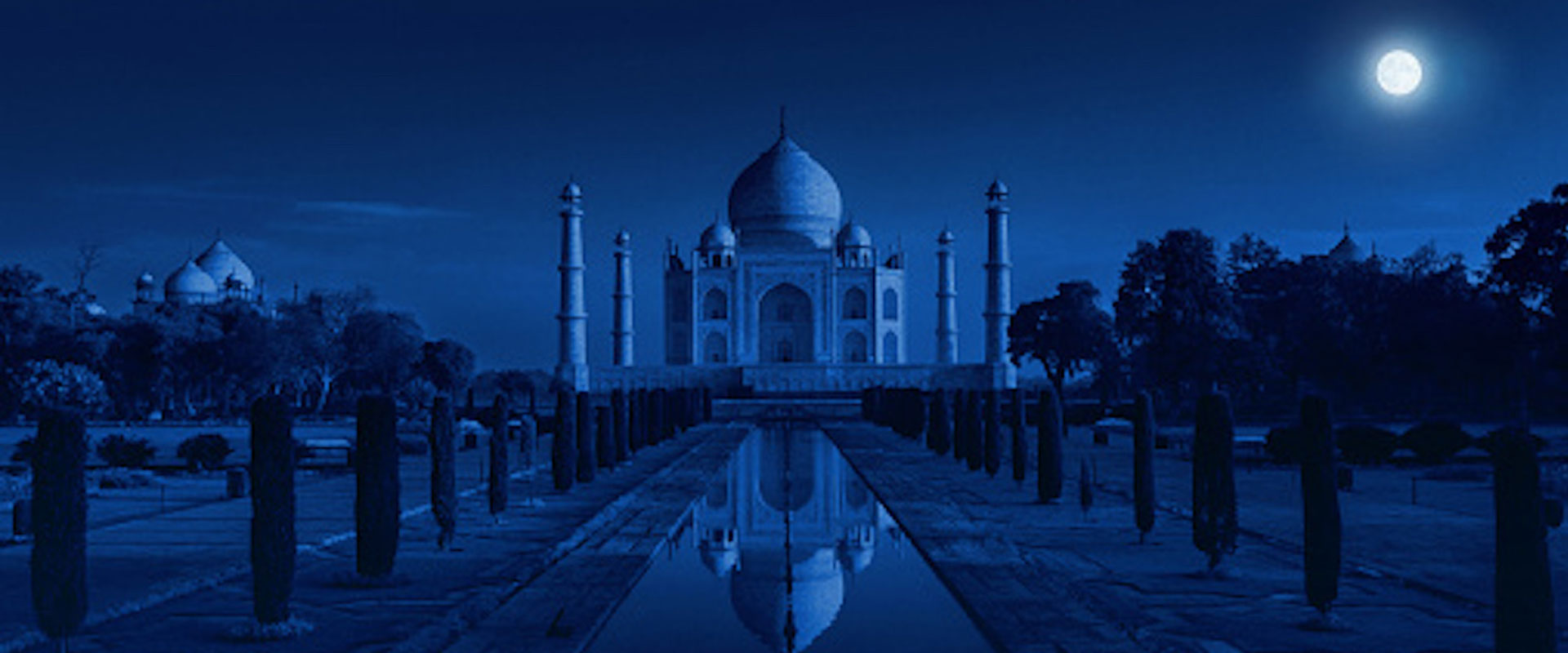 Agra overnight tour package featuring the Taj Mahal, Agra Fort, hotel stay, and private sightseeing experience.